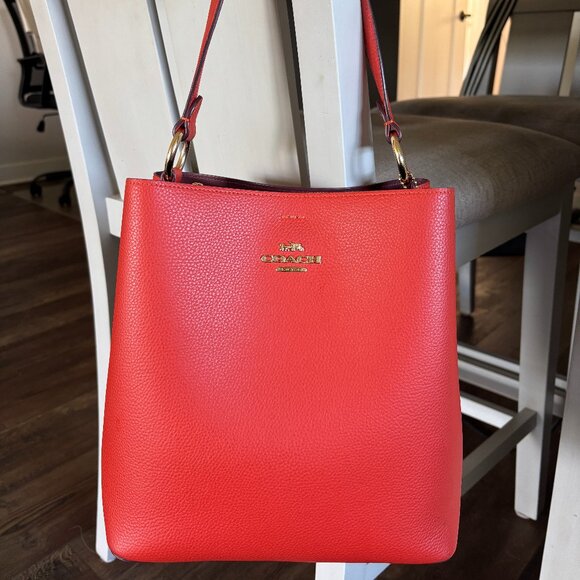 Coach Town Bucket bag, mango color - Picture 1 of 8
